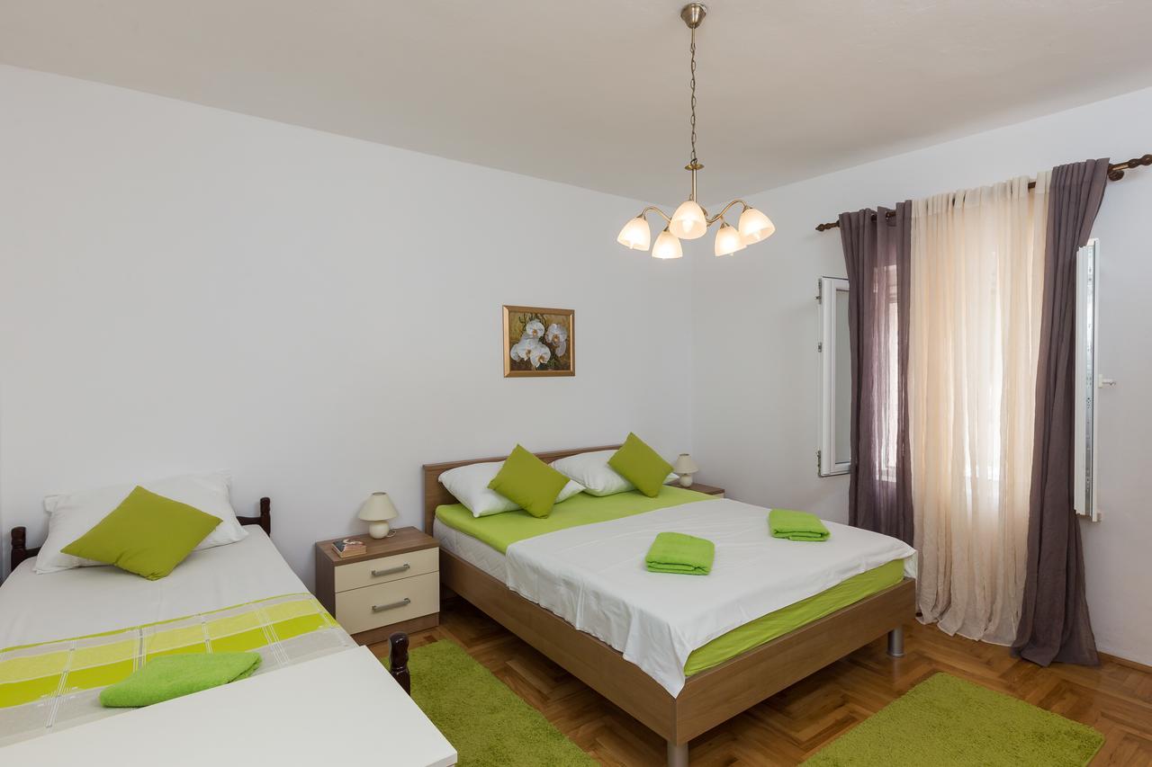 Apartment Ani 슬라노 외부 사진